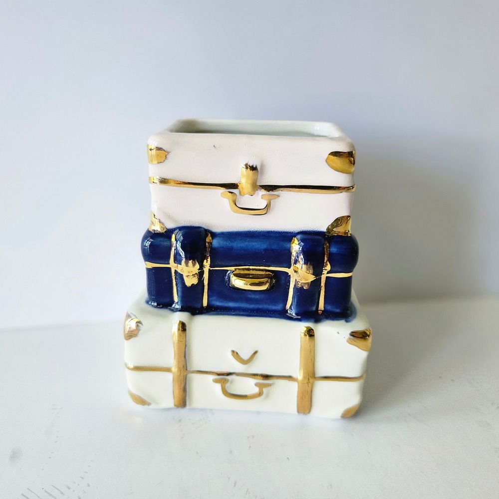 Kate Aspen Stacked Suitcase Ceramic Bud Vase Trinket Holder - 3" Excellent
